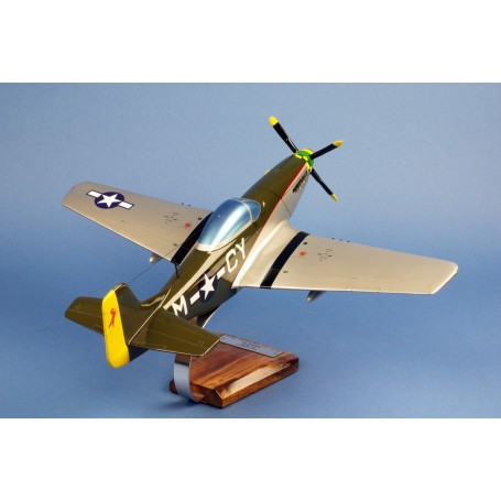 modelo de avión - P-51C Mustang - Robert E.Welsh