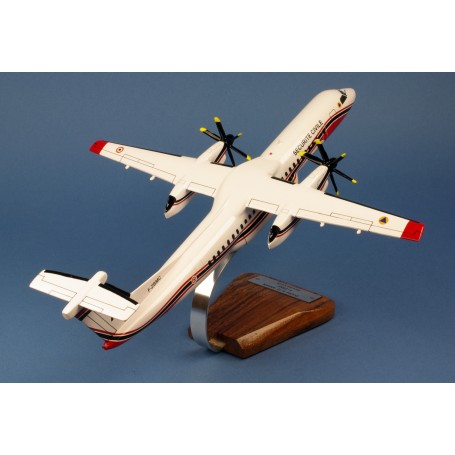 harayaa Modèle de chasseur D II moulé sous pression 1:33, kits de modèle d'avion en papier, décoration de bureau, bricolage pour étagère, ornement harayaa Modèle de chasseur D II moulé sous pression 1:33, kits de modèle d'avion en papier, décoration de bureau, bricolage pour étagère, ornement