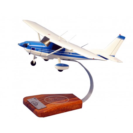 maquette avion - Cessna 150/152 Aerobat N/C maquette avion - Cessna 150/152 Aerobat N/Cmaquette avion - Cessna 150/152 Aerobat N