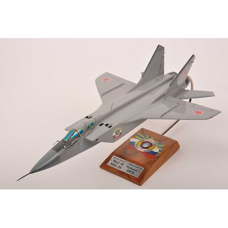 maquette avion - MiG-31 n°85 RU0018-2