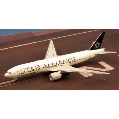 Continental Star Alliance Boeing 777-200 N78021 AC5064A