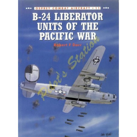Combat Aircraft n11 - B-24 Liberator Pacific War OY27813
