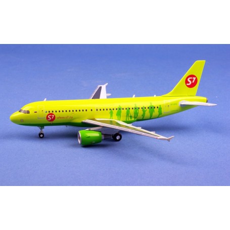 S7 Airlines Airbus A319 VP-BHQ HA559072